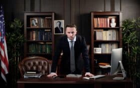 When to Hire a Criminal Defense Attorney